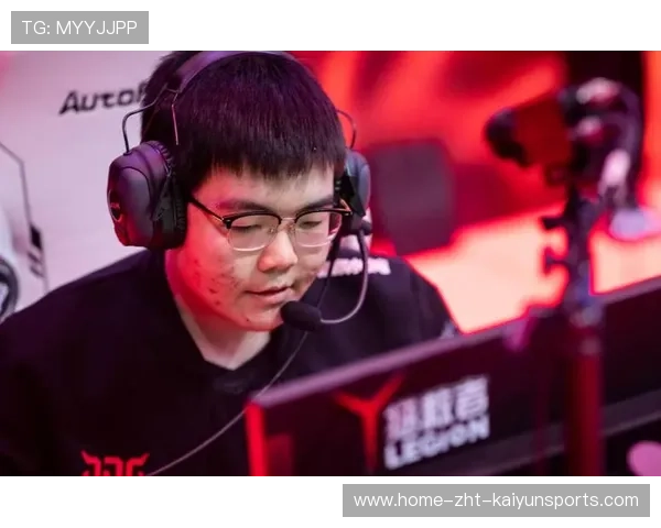 Hope中期接管比赛，三波团把经济打穿